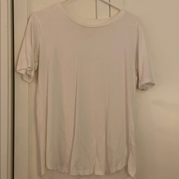 H&M basic white tee - Picture 1 of 1